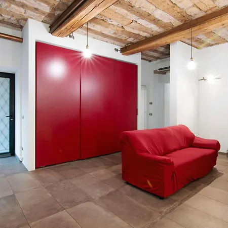 La Sartoria Apartment *