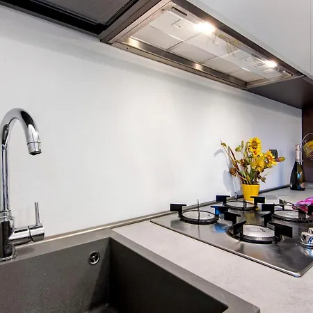 La Sartoria Apartment *